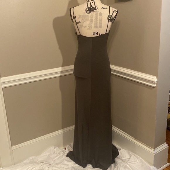 Fashion Nova Green Body-con Maxi Dress Sleeveless Elegant Women’s M Leg Slit - Picture 3 of 6